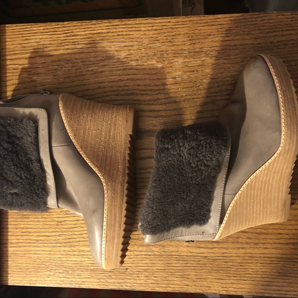 Size 7 fur trimmed Lubeca booties - Picture 2 of 5